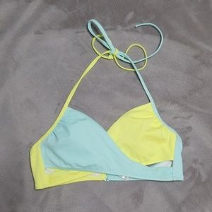 PINKVictoria's Secret cross band halter bikini top